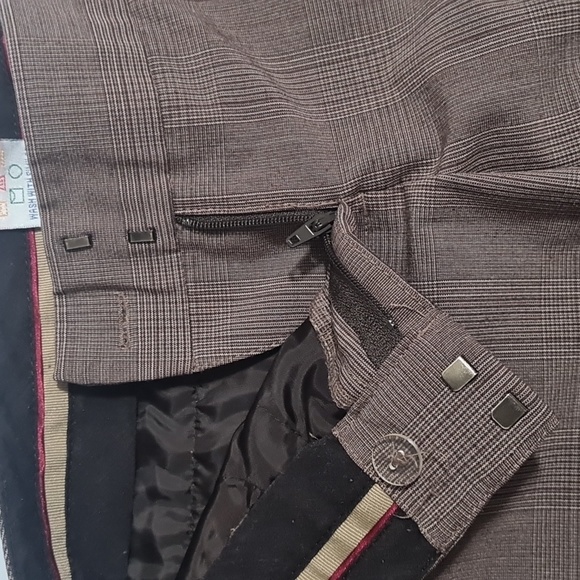 Ladies brown pressed dress pants in size 0 - Picture 4 of 9